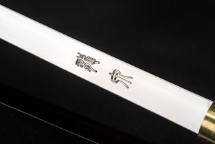 奇刃異彩 那些造型獨特、威力不凡的刀劍藝術品